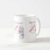 Sla de bijen op koffiemok (Voorkant rechts)