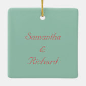 Sla de datum 2024 Gepersonaliseerde Namen Datum op Keramisch Ornament (Achterkant)