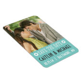 Sla de datum Blauwgroen geschulpte magneet op (Rechterzijde)