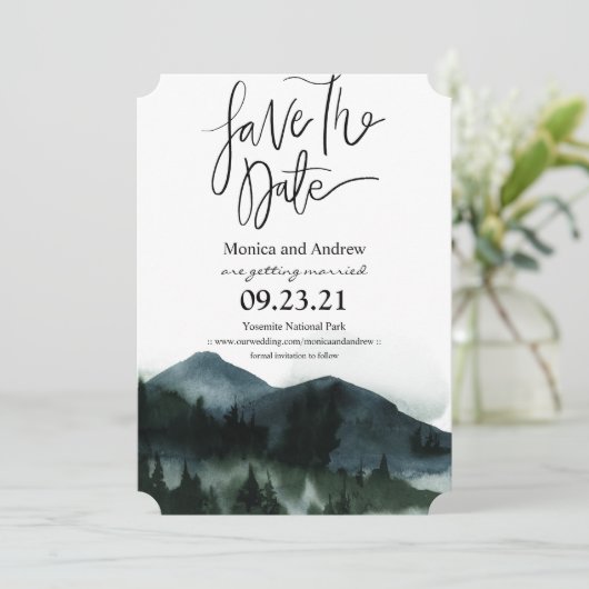 Sla de Datum Forest Mountain uitnodiging op (Staand voorkant)