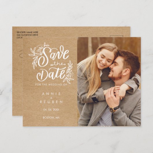 Sla de Datum Hand Script Foto Rustieke Kraft Aankondigingskaart (Voorkant / Achterkant)