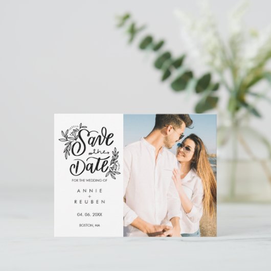 Sla de datum Hand Script Moderne foto Aankondigingskaart (Staand voorkant)