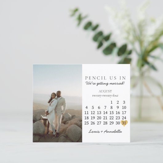 Sla de datum Kalender Hart Augustus 2024 Maand (Staand voorkant)