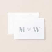 Sla de datum van het aangepaste monogram voor rood folie kaarten (Voorkant met envelop)