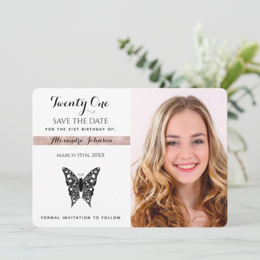 Sla de datum verjaardag zwart wit vlinder foto save the date (Staand voorkant)