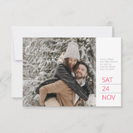 Sla de datumfoto rode grijze witte dennenappel kun save the date