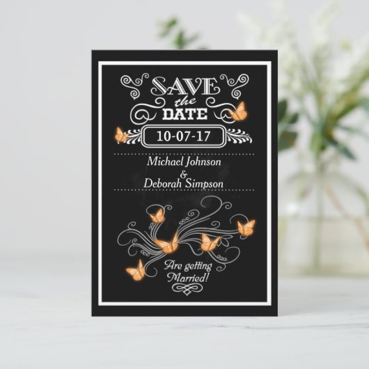 Sla de datumkaarten krijtbord Oranje vlinders op Save The Date (Staand voorkant)