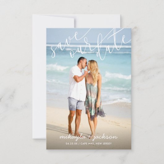 Sla onze datum op White Script Wedding Aankondigin Kaart (Voorkant)