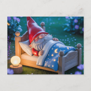 Slaande Kabouter in Nachtelijke Tuin Briefkaart