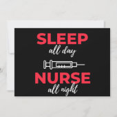 Slaap de hele dag zuster de hele nacht feestdagenkaart (Voorkant)