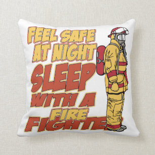 Slaap met een brandweerman kussen