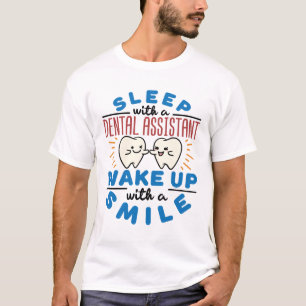 Slaap met een tandheelkundige Wakker met een gliml T-shirt