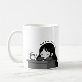 Slaap Nu, Panik Later Herkenbare Chibi Meisje Illu Koffiemok