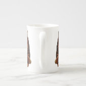 Slaapbruine tablet Cat Bone China Mok (Achterkant)