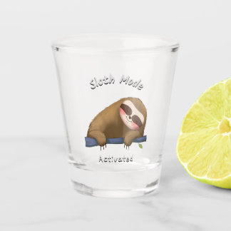 slaapdutje in luiaardmodus geactiveerd shot glas