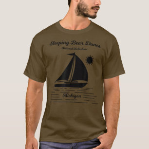 Slaapend Beer Dunes Michigan Sailboat T-shirt