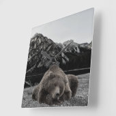 Slaapend Beer Rustisch Cabine Decor Landscape Vierkante Klok (Hoek)
