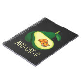 Slaapende kat Avocado Cute Vegetable Animal Pun Notitieboek (Linkerzijde)