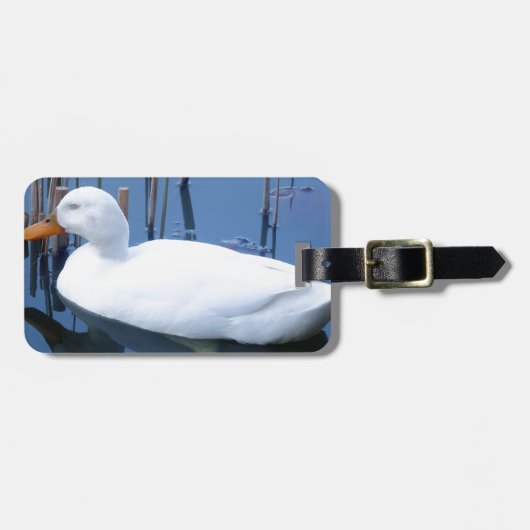 Slaapende witte duck reflectie bagagelabel (Voorkant horizontaal)
