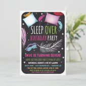 Slaapfeest Verjaardagsuitnodiging Kaart (Staand voorkant)