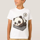 Slaapstand Panda op Toetsenbord Art T-shirt (Voorkant)