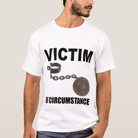 SLACHTOFFER VAN HET CIRCUMSTANCE T-SHIRT (Voorkant)