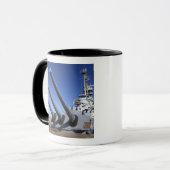 Slagschip USS Alabama bij Battleship Memorial 2 Mok (Voorkant links)