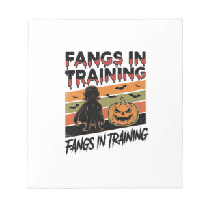 Slagtanden in training Grappig Vampier Halloween S Notitieblok