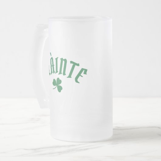 SLÁINTE Funny Irish St. Patrick's Day Green Clover Matglas Bierpul (Voorkant links)