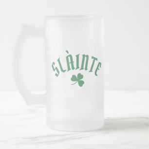 SLÁINTE Funny Irish St. Patrick's Day Green Clover Matglas Bierpul