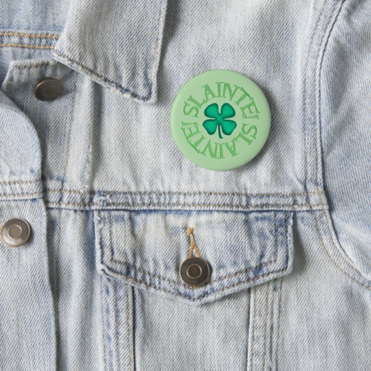 Slainte green button (In situ)
