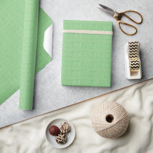 Slainte groen glanzend inpakpapier klein (Crafts)