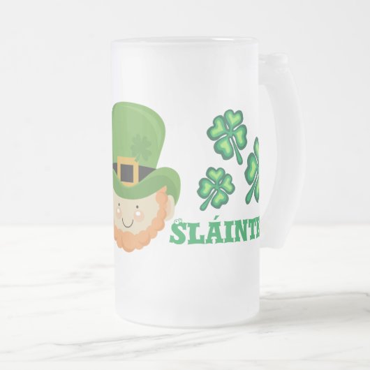 Sláinte! Ierse leprechaun en shamrocks Matglas Bierpul (Voorkant rechts)