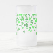 Sláinte Lucky Irish Shamrocks Design Personalized Matglas Bierpul (Center)