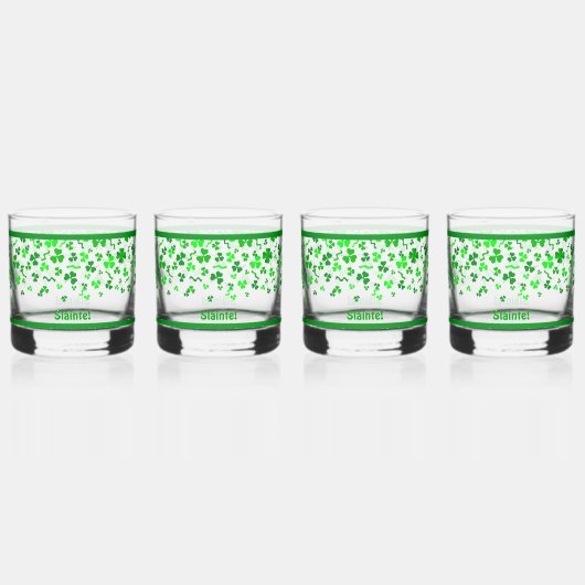 Sláinte Lucky Irish Shamrocks Design Personalized Whisky Glas (Voorkant)