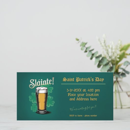 Slàinte! Saint Patrick's Day Pint van bier op groe Save The Date (Staand voorkant)