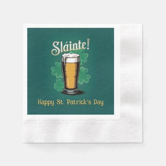 Slàinte! Saint Patrick's Day Pint van bier op groe Servet (Voorkant)
