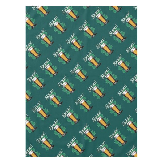 Slàinte! Saint Patrick's Day Pint van bier op groe Tafelkleed (Voorkant)