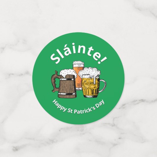 Sláinte van de DAG VAN PATRICK! Cartoon Beers Confetti (Kleine voorkant)