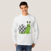 Slak bij Chess met Chessboard T-shirt (Voorkant volledig)