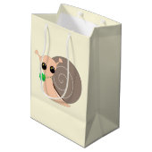 Slak met Klaver Leaf Gift Bag Medium Cadeauzakje (Achterkant Gekanteld)