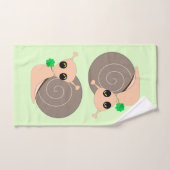 Slak met Klaverblad Badhanddoeken of Kies Kleur Bad Handdoek (Handdoek)