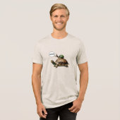 Slak rijdt op schildpad Tri-Blend shirt (Voorkant volledig)