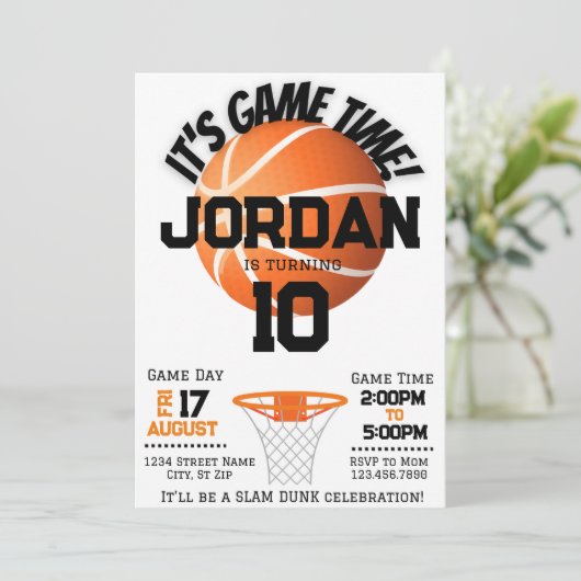 Slam Dunk Basketbal Verjaardagsuitnodiging Kaart (Staand voorkant)