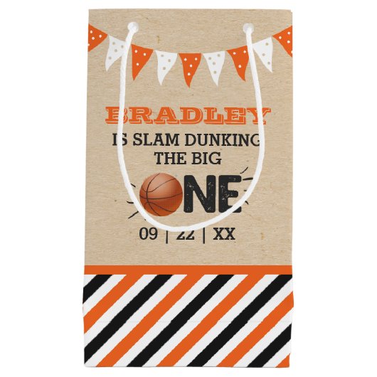Slam Dunking the Big One | Basketball 1e verjaarda Klein Cadeauzakje (Voorkant)