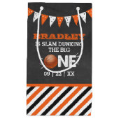 Slam Dunking the Big One | Basketball 1e verjaarda Klein Cadeauzakje (Voorkant)