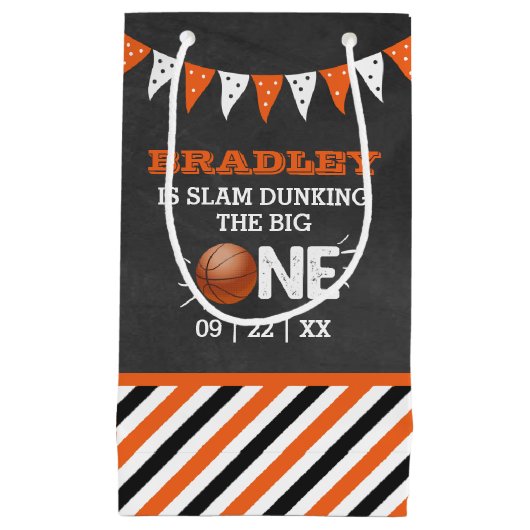 Slam Dunking the Big One | Basketball 1e verjaarda Klein Cadeauzakje (Voorkant)