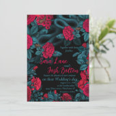 Slangen en rode rozen op zwart kaart (Staand voorkant)