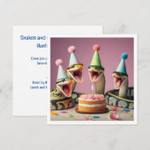 Slangen eten cake verjaardag uitnodiging, reptiel kaart (Voorkant / Achterkant)