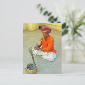 Slangenbezweerder in India Briefkaart (Staand voorkant)